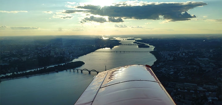 Польоти на літаку Flight over Dnipro в Дніпрі. Зі знижкою.