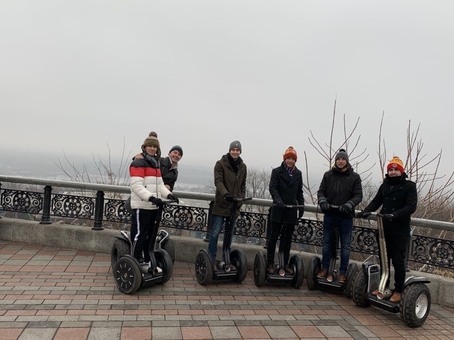 Прогулки на сигвеях «Green Wheels» в Киеве. Оплачивайте прокат segway по акции.