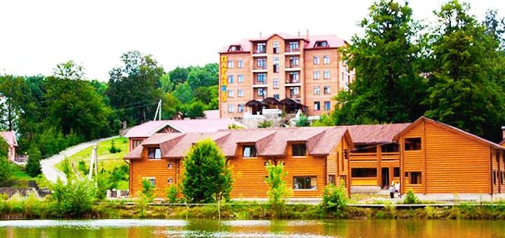 Скидки на отдых в отельном комплексе «Здравница Карпат» в Закарпатье1