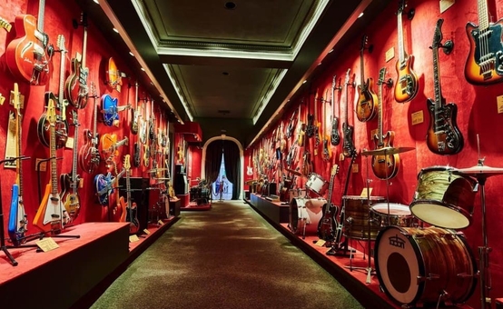 Guitar Museum at VDNG