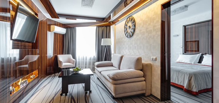 Hotel Tourist in Kyiv. Book a room with promotion 39
