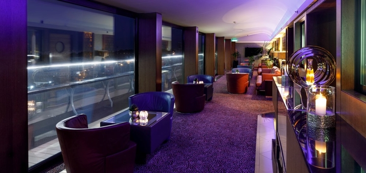 Lounge bar B-Hush 