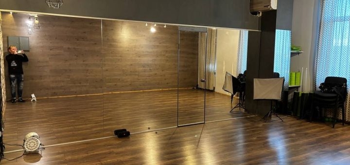 Tropicana Dance School, Kyiv