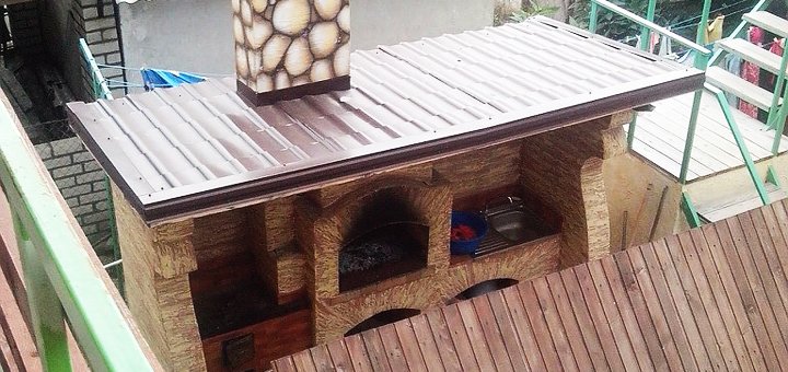 Готель «Мигдаль» в Затоці на Чорному морі