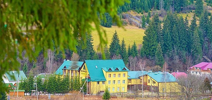 Гостиничный комплекс «Ялинка» в Вышкове. Бронируйте отдых по акции.