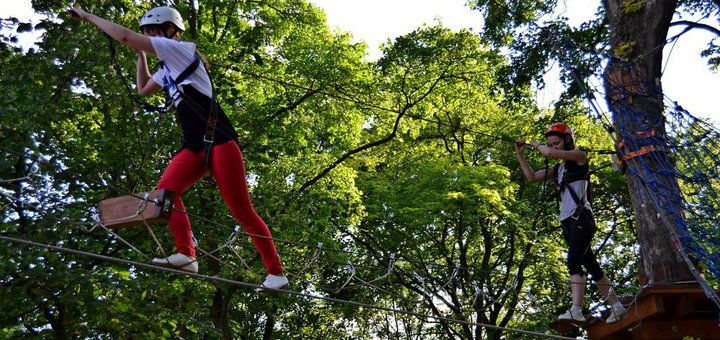 Мотузковий парк Альпін в Кам'янець-Подільському. Купуйте квитки екстрим розваги акцією.