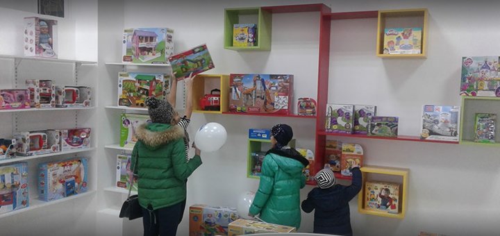 Магазин игрушек «Toys» покупайте по акции №3