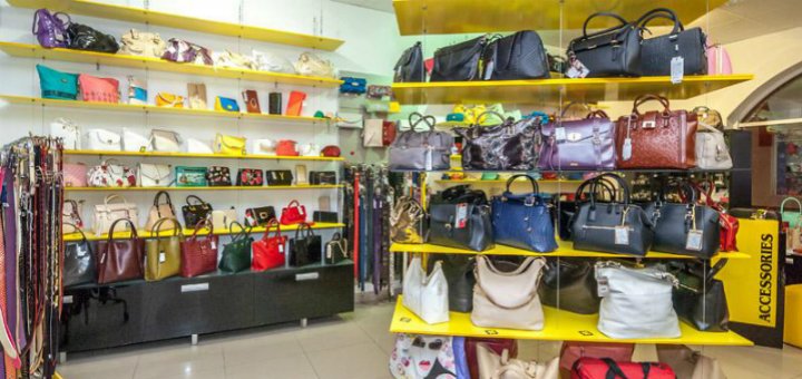 Низкие цены в магазине «Accessories»