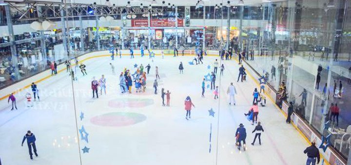 Скидки на каток «Turbo ice drome» в любой день и время в ТРЦ «Караван»3