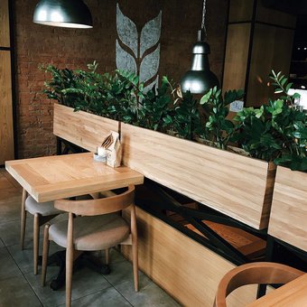 The interior of the restaurant "Fabbrica". Book a table at a discount