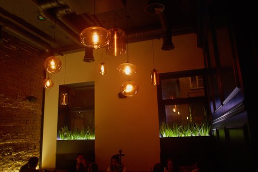 Интерьер «Par Bar». Заказ столика по скидке