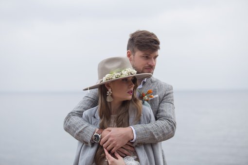 Photoshoot love story in kiev. photographer maria mikhailenko - pay for the promotion.