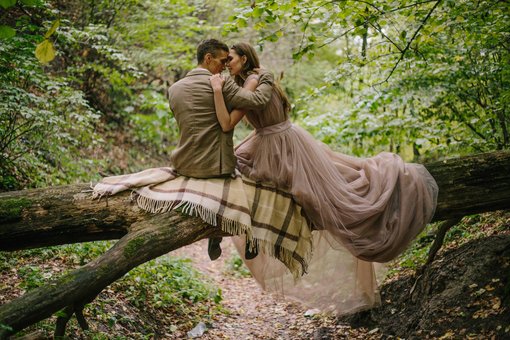 Wedding photography in kiev. photographer maria mikhailenko - pay at a discount.