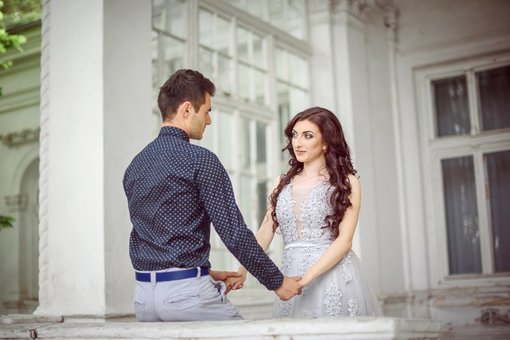 Love Story фотосесія Одеса у студії «NinaAlexPhoto». Оплачуйте за акцією.