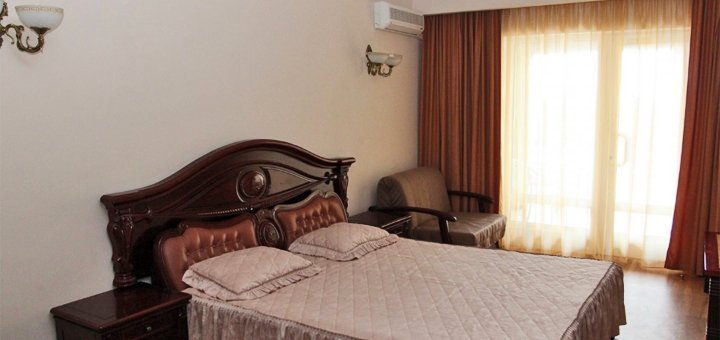 Discounts for holidays in the hotel &quot;anna maria&quot; 28