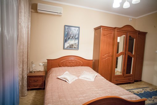 Standard room of the hotel and restaurant complex «V & P» in Khust. Pay for tickets at a discount.