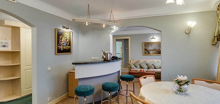Скидки на отдых в отеле Premier Hotel Lybid13