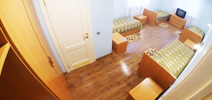 Знижки на відпочинок у готелі Ажио15.