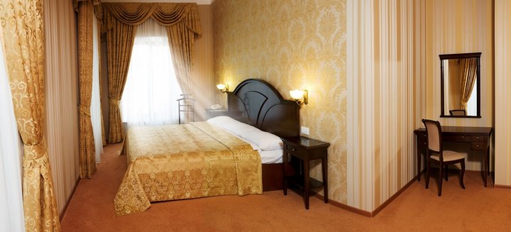 Знижки на відпочинок у готелі Royal Street Hotel 14