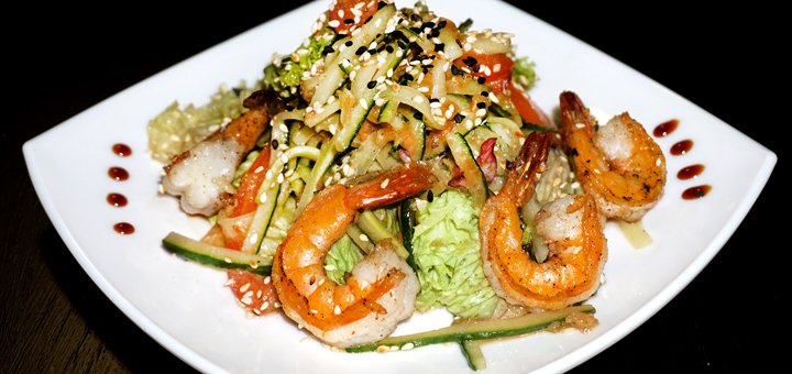 Salads at the sensei sushi sushi bar in dnipro. order at a discount.