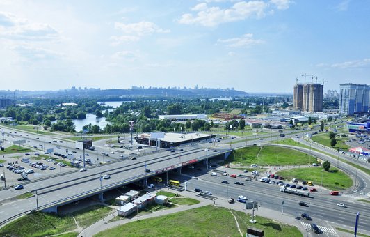 Panoramic view from the Lux apartments of the Wellcom24 hotel in Kiev. Rent an apartment at a discount.