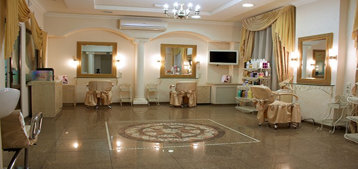 Перукарський зал в салоні краси «victoria style» в києві. записуйтеся на перукарські послуги преміум класу зі знижкою.