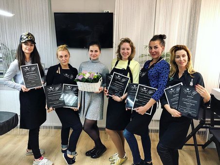 Навчання татуажу в школі-студії Анни Корж «Perfectstyle» в Києві. Проходьте зі знижкою.